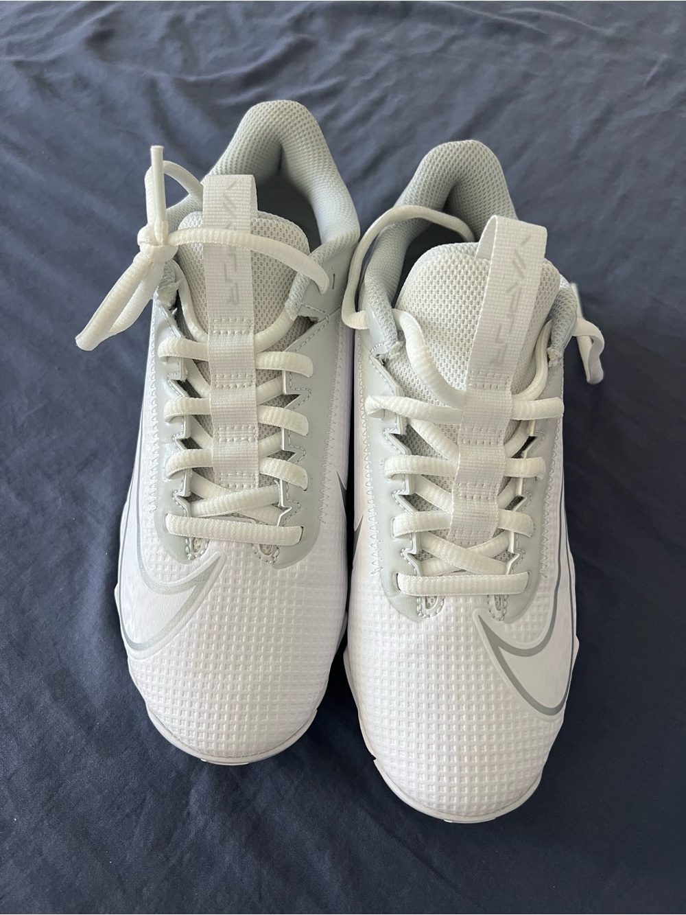 Nike White Fastflex Kids Cleats